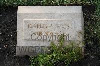 Ismailia War Memorial Cemetery - Ross, Isabella